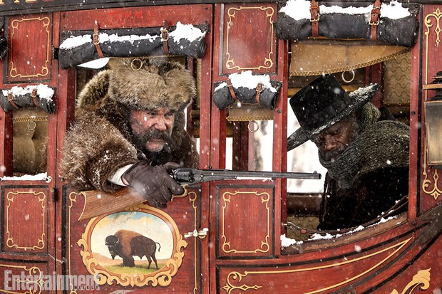昆汀《八恶人》曝新剧照 导演有意打造西部片中最有趣的雪景(图1)
