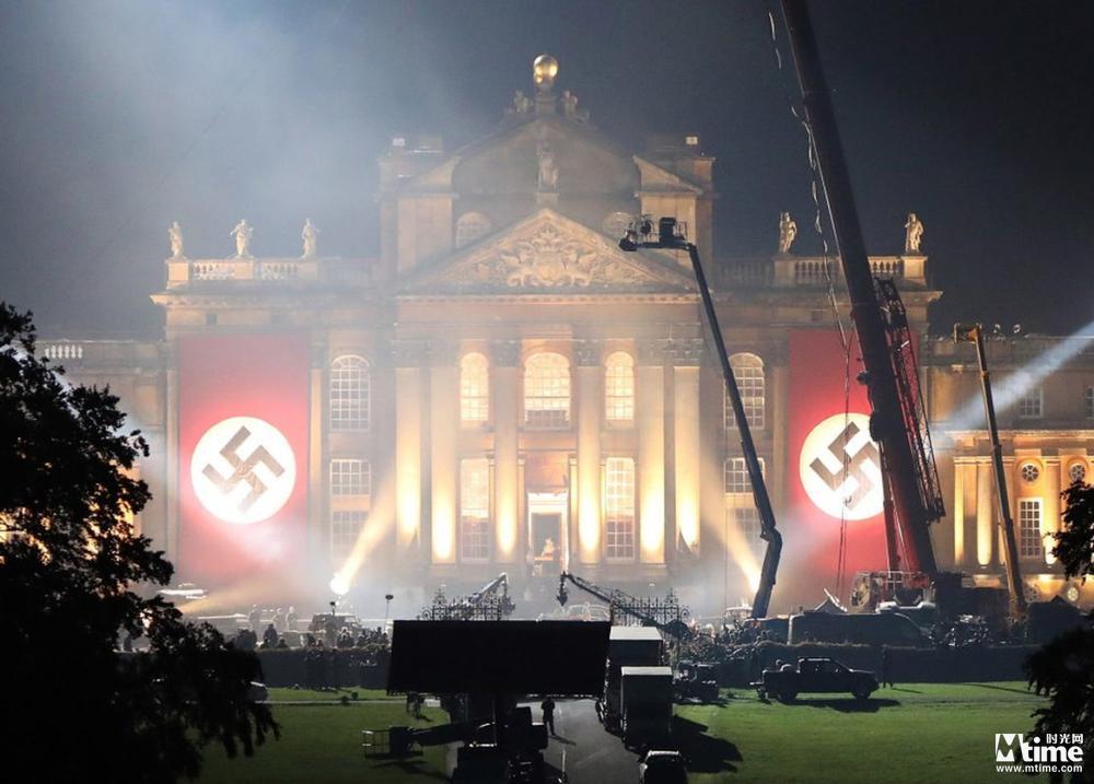 《变形金刚5》新片场照惹争议 丘吉尔故居变纳粹大本营(图1)