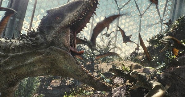 《侏罗纪世界2》明年3月开拍 恐龙或成为军事武器(图1)