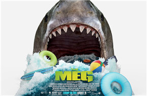 《巨齿鲨》海报惊悚亮相 斯坦森李冰冰直面＂海底侏罗纪＂ 8.10全球上映